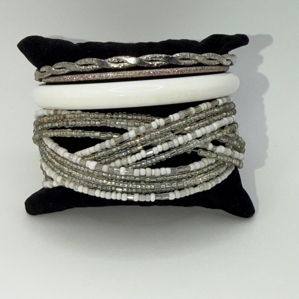 Mixed Bracelet Stack – Seed Bead Cuff + White Lucite Bangles